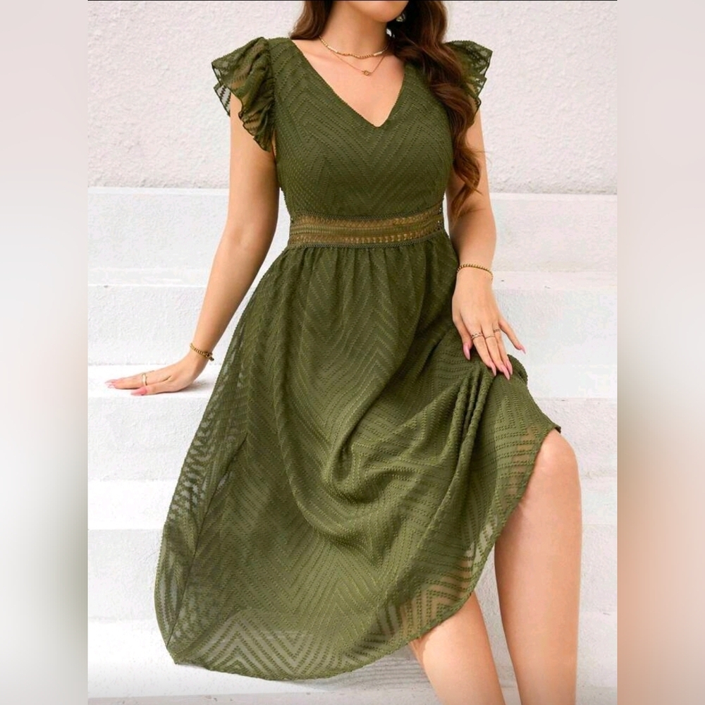 Elegant Olive Green Dress - Picture 3 of 3
